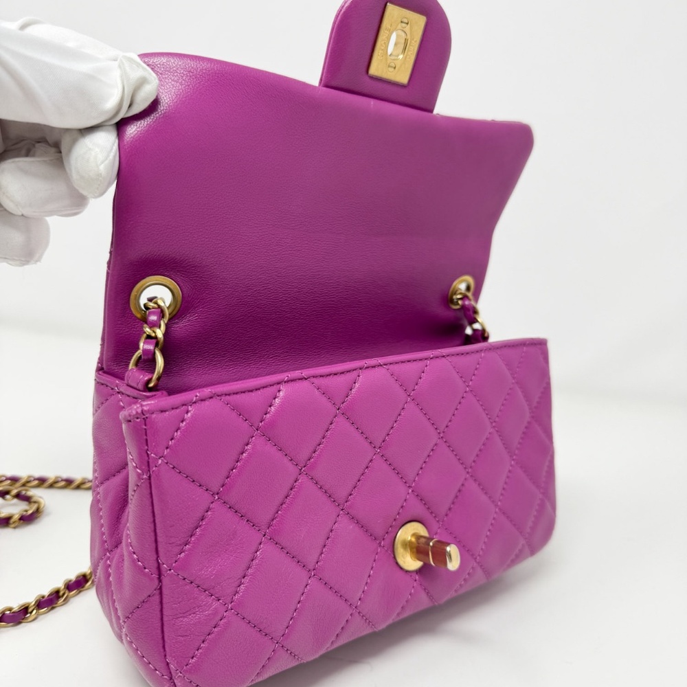 Chanel Pearl Crush Flap  Bag - Picture 7 of 11
